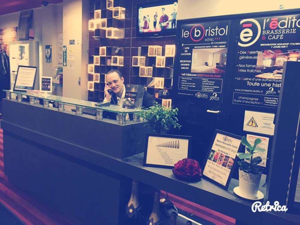 Hotel Bristol Reims Dış mekan fotoğraf